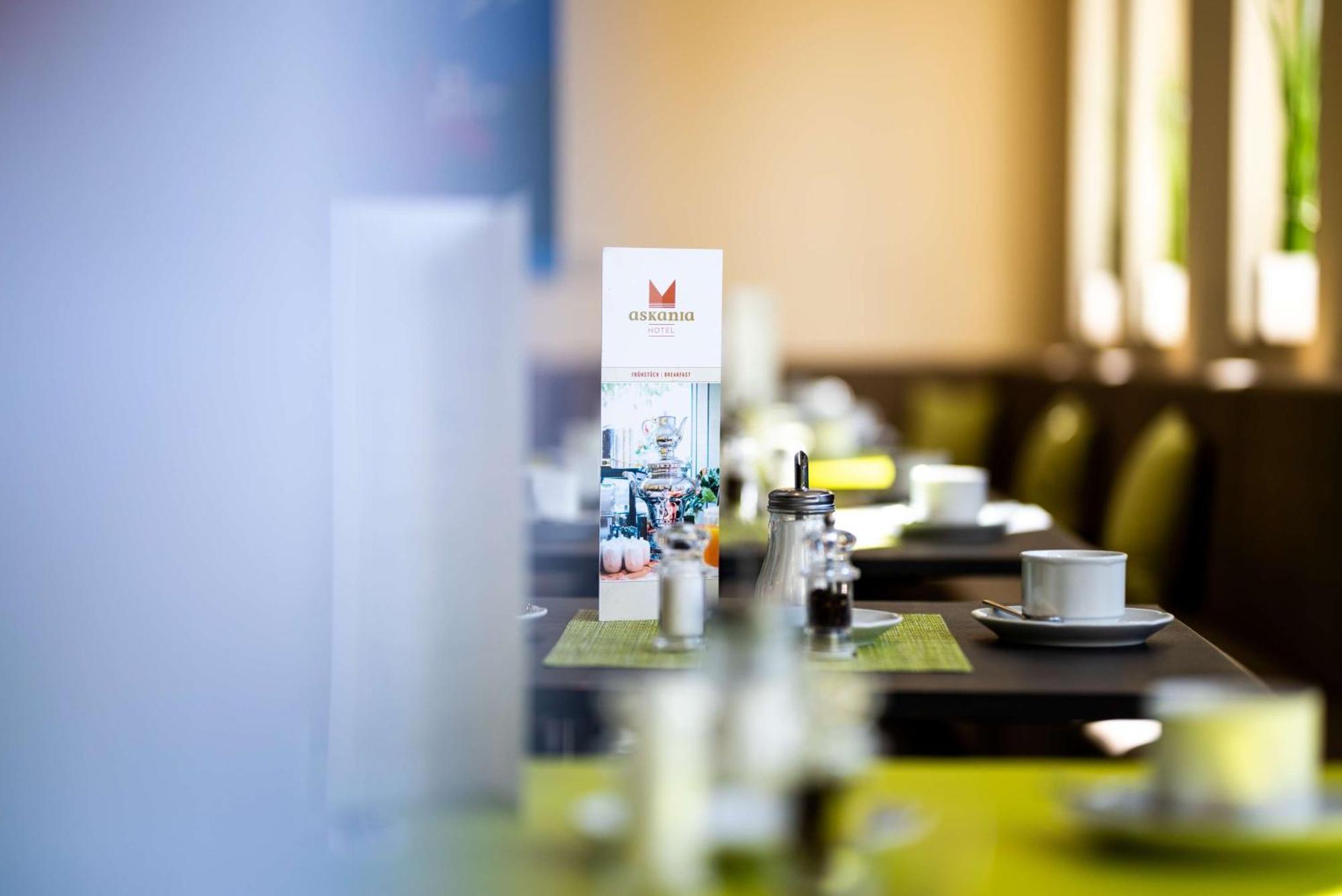 Askania Hotel & Brauhaus برنبورغ المظهر الخارجي الصورة