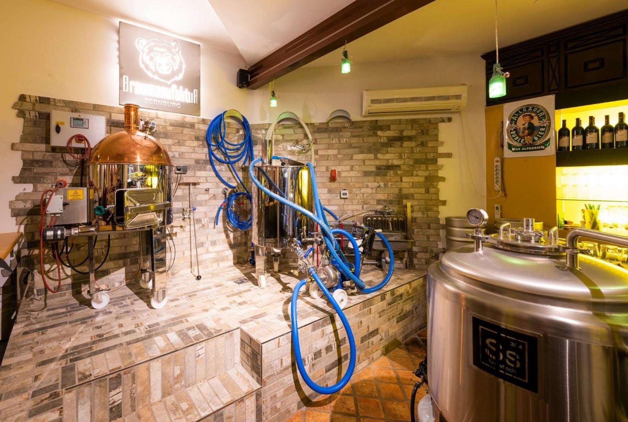 Askania Hotel & Brauhaus برنبورغ المظهر الخارجي الصورة